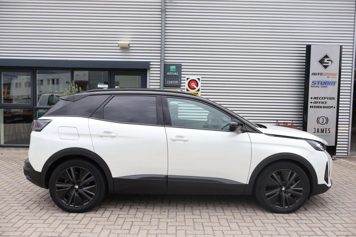 1.6 HYbrid 225 GT Business 1e Eigenaar | Volledig onderh | NAP | BTW | Pano | Elek Stoel+Klep | 360 Cam | Memory | Stoelverwarming+Massage | Alcantara | Head-up | Navi | Full Led | Climate |