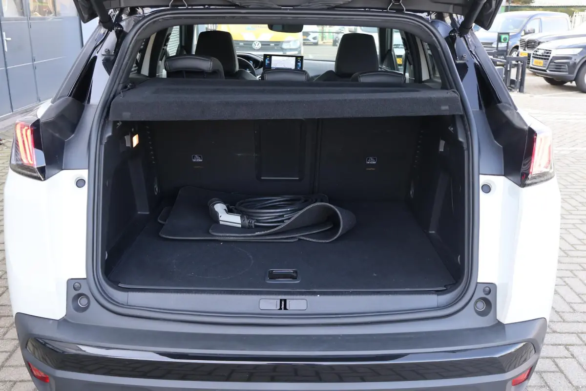 1.6 HYbrid 225 GT Business 1e Eigenaar | Volledig onderh | NAP | BTW | Pano | Elek Stoel+Klep | 360 Cam | Memory | Stoelverwarming+Massage | Alcantara | Head-up | Navi | Full Led | Climate |