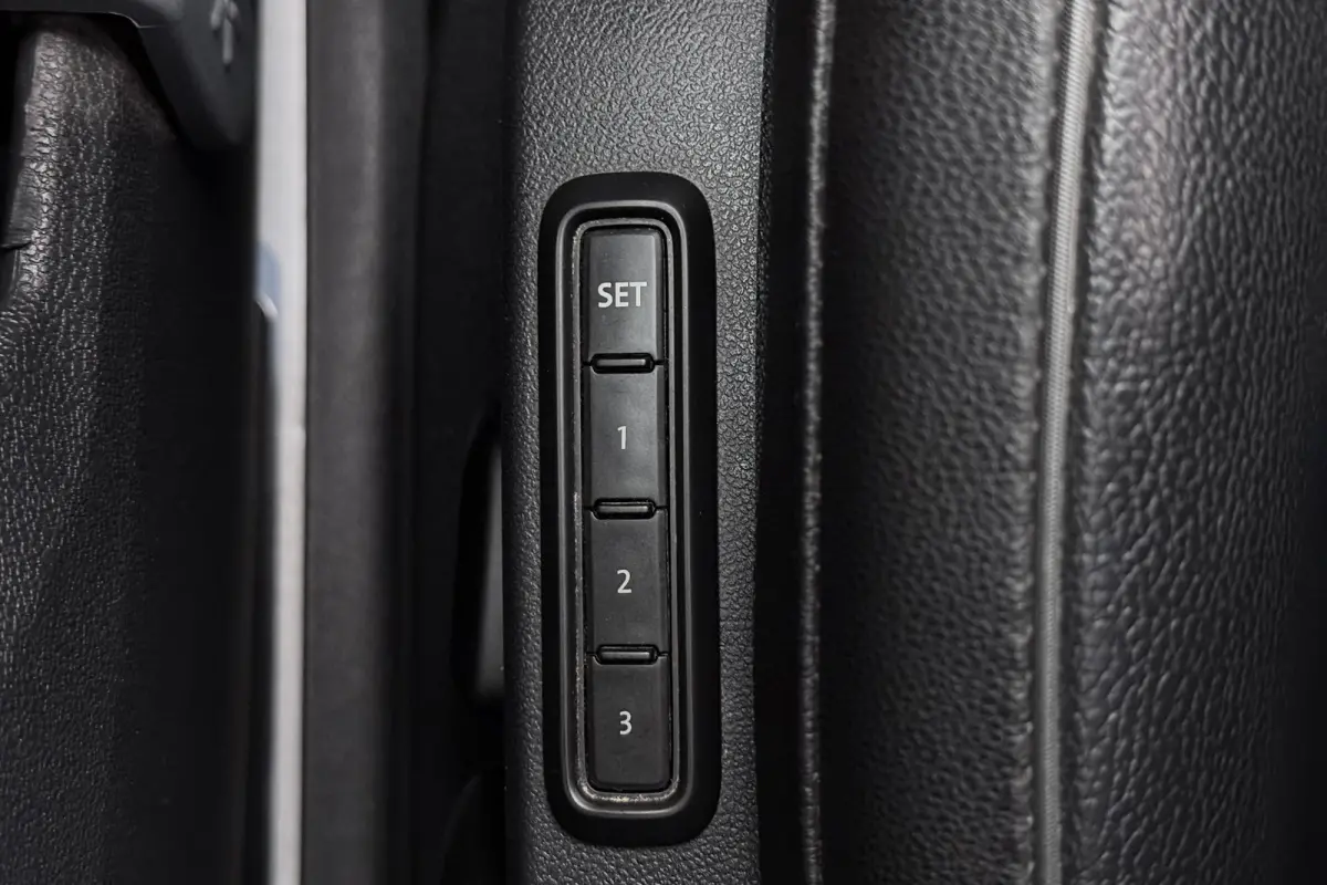 1.4 TSI PHEV FR-Sport Pano-dak Leder Elek.Trekhaak Dodehoek Camera