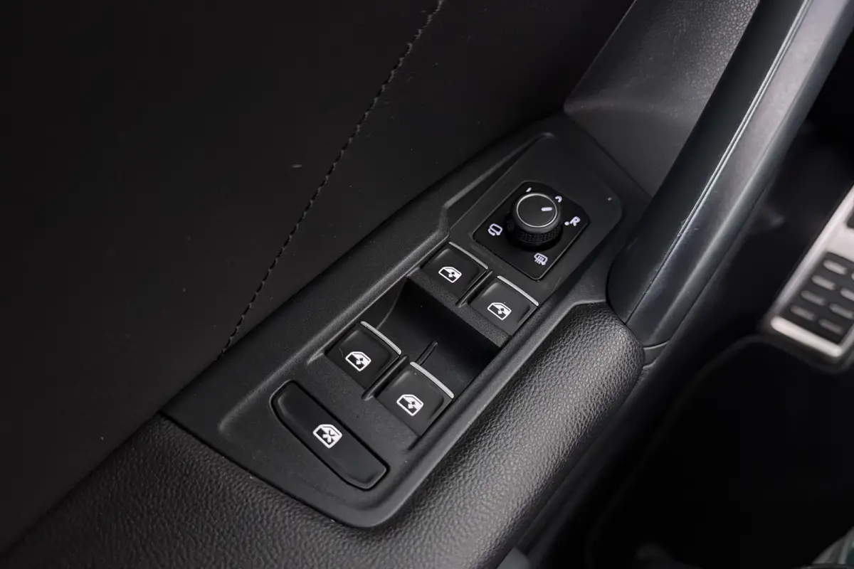 1.4 TSI PHEV FR-Sport Pano-dak Leder Elek.Trekhaak Dodehoek Camera