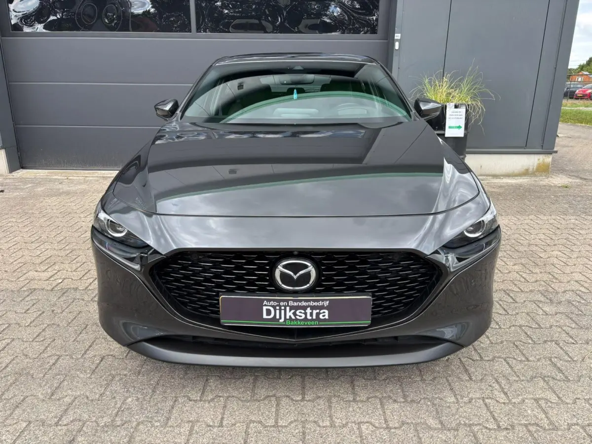 2.0 e-SkyActiv-G M Hybrid 122 Luxury | AppleCarPlay/ AndroidAuto | Stuurwielverwarming | Stoelverwarming | Lederen bekleding!!