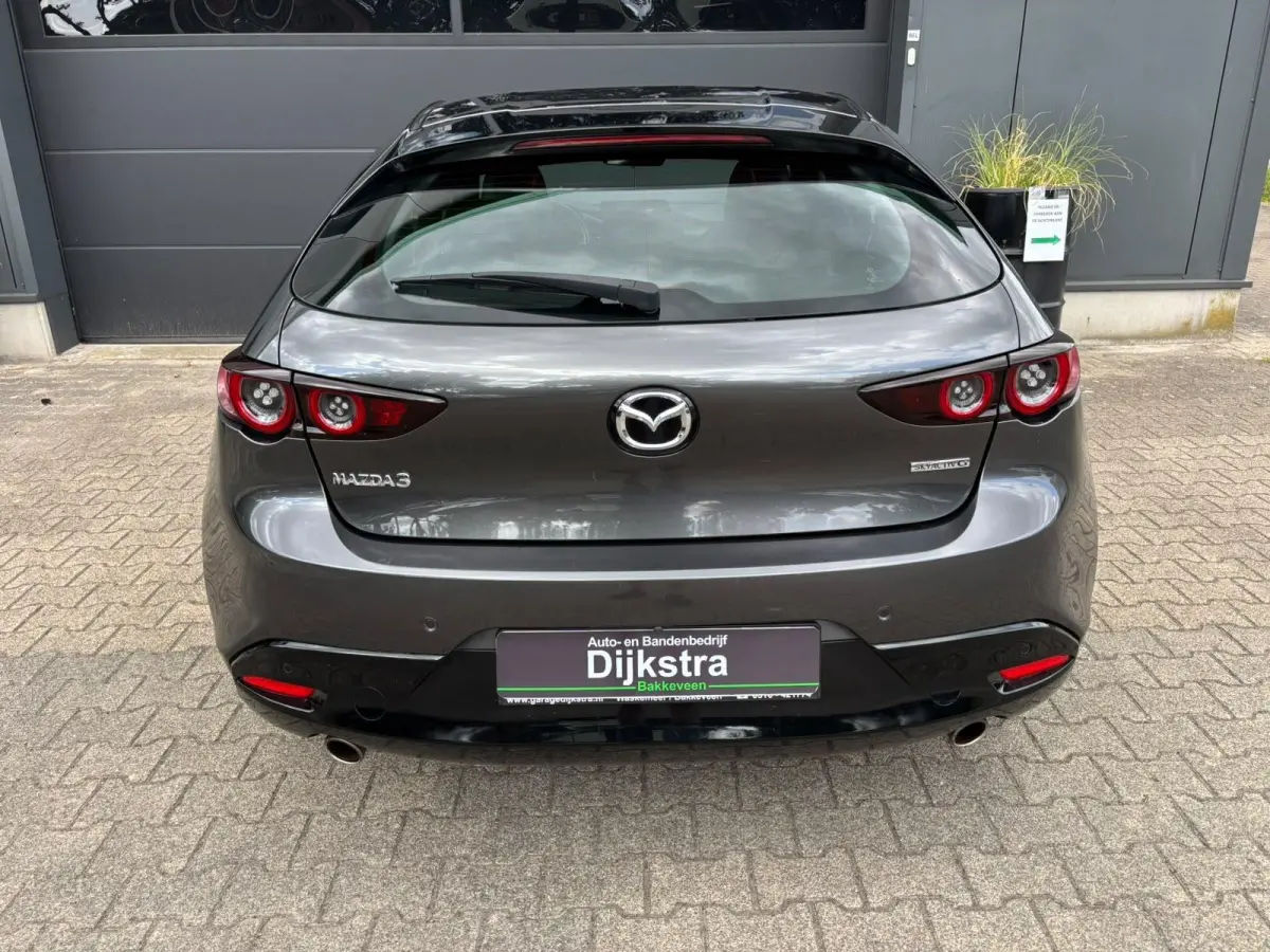 2.0 e-SkyActiv-G M Hybrid 122 Luxury | AppleCarPlay/ AndroidAuto | Stuurwielverwarming | Stoelverwarming | Lederen bekleding!!