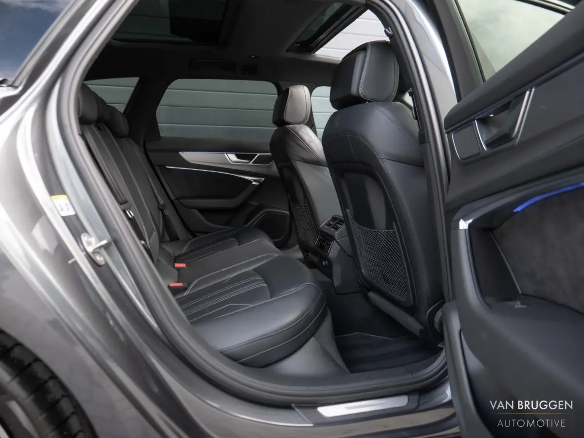 55 TFSI e quattro S-Line Pano S6 Trekhaak BTW Leer 21" A-Demping