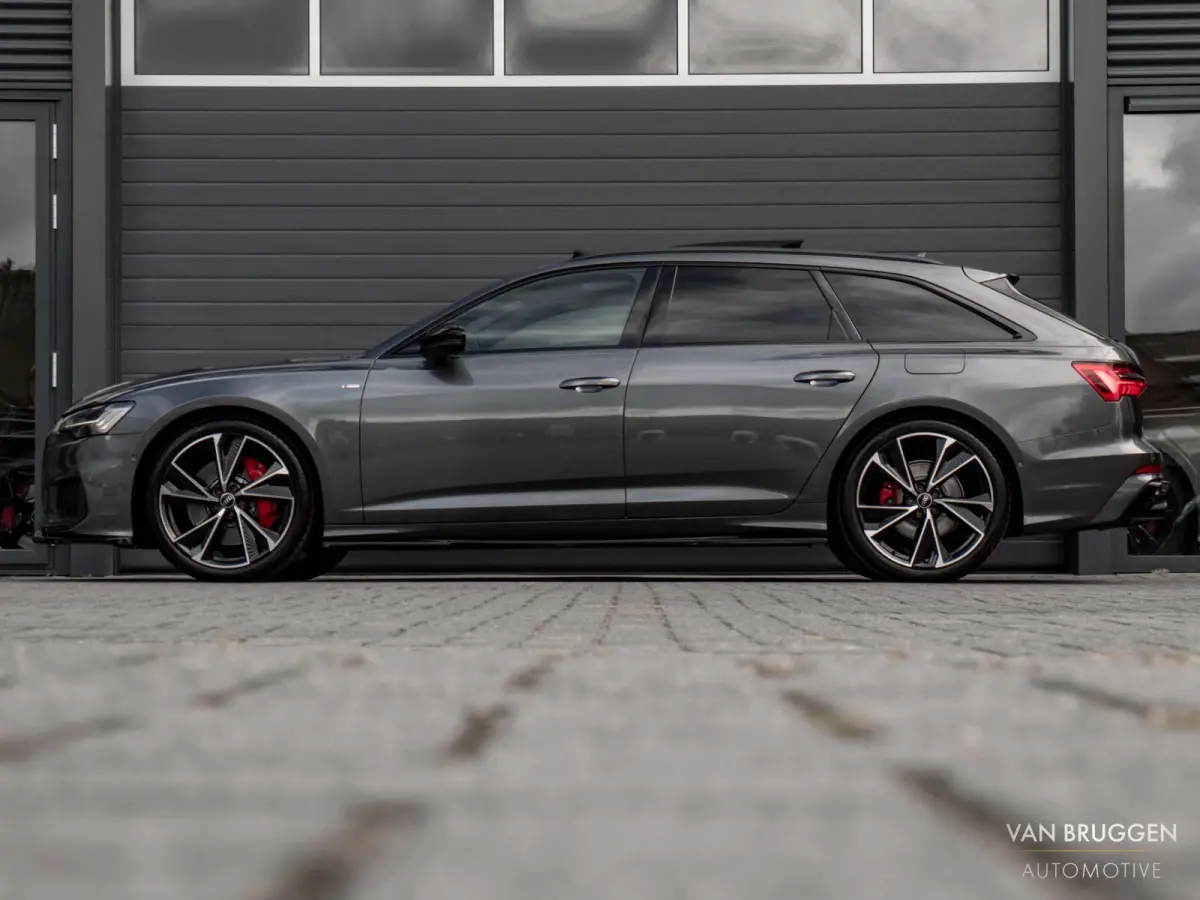 55 TFSI e quattro S-Line Pano S6 Trekhaak BTW Leer 21" A-Demping