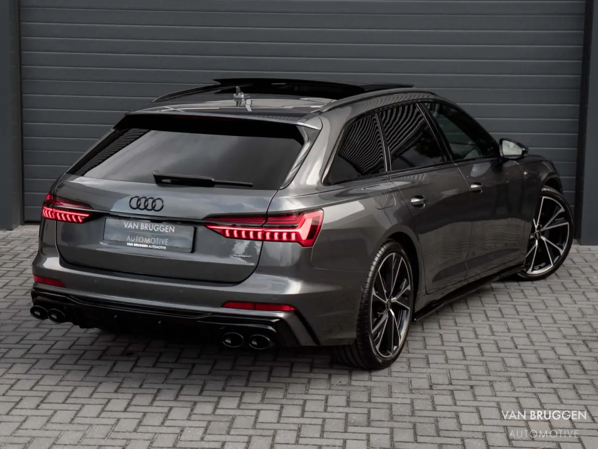55 TFSI e quattro S-Line Pano S6 Trekhaak BTW Leer 21" A-Demping
