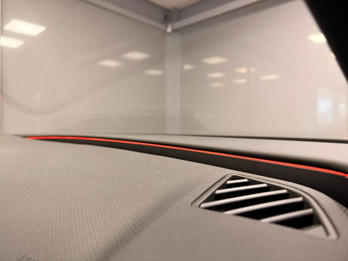 1.5 TSI FR Business Intense | LED | CAMERA | CAR PLAY |