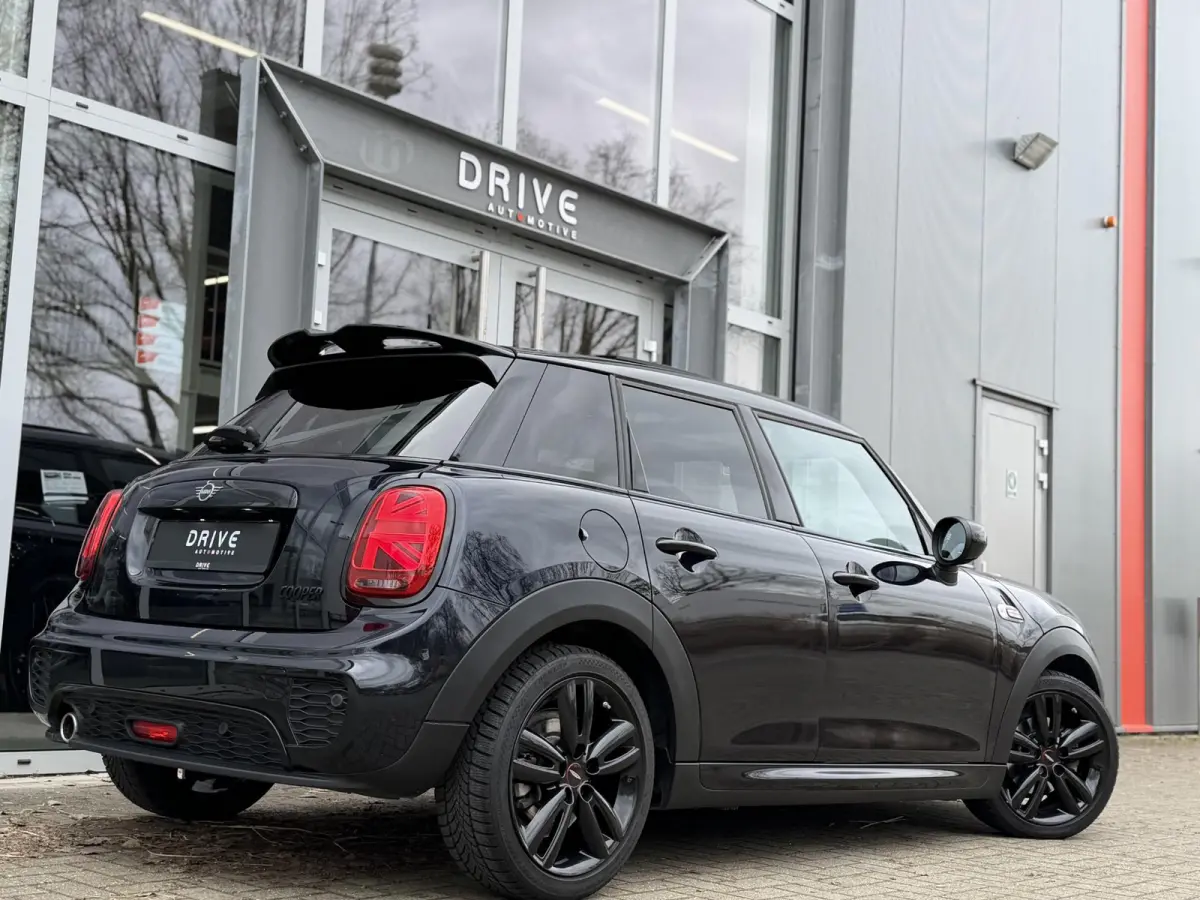 1.5 Cooper Dalston Edition JCW|Pano|H/K|Enigmatic Black