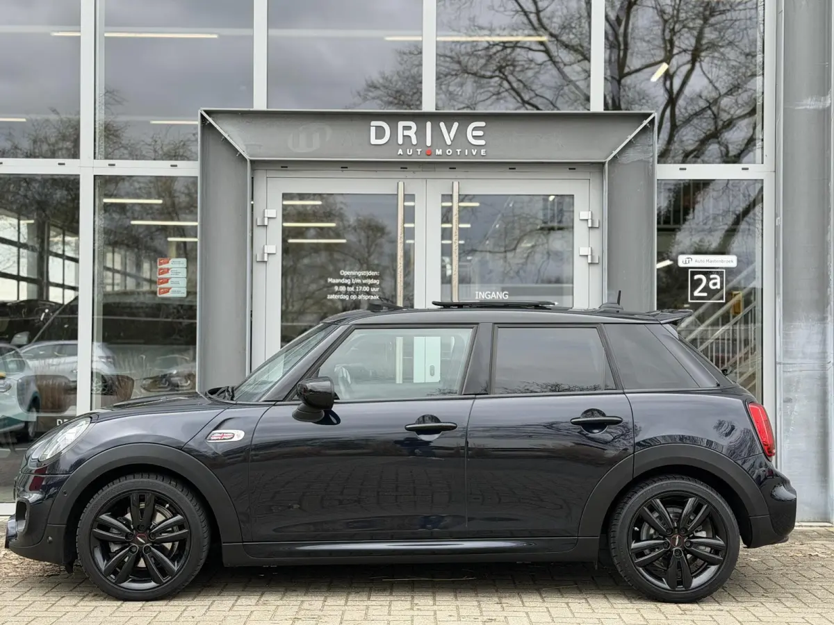 1.5 Cooper Dalston Edition JCW|Pano|H/K|Enigmatic Black