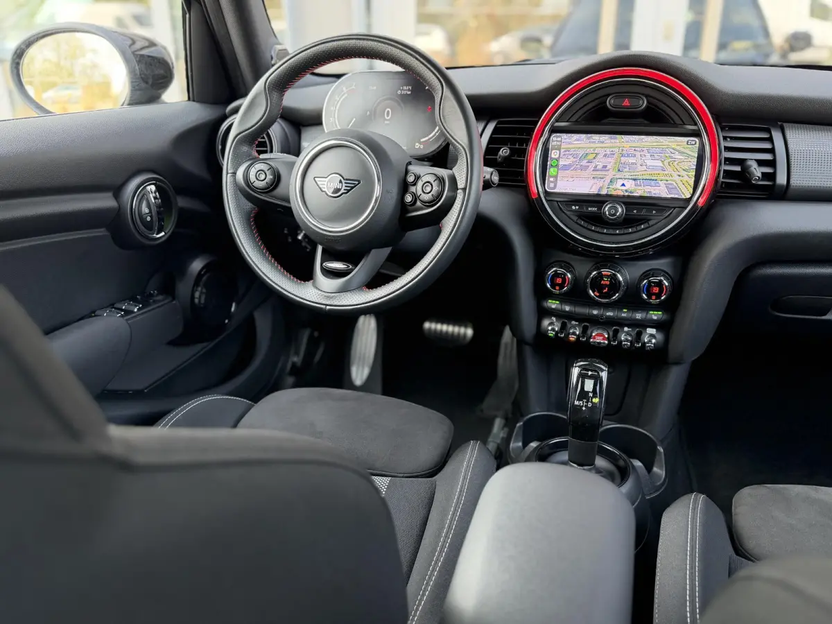 1.5 Cooper Dalston Edition JCW|Pano|H/K|Enigmatic Black