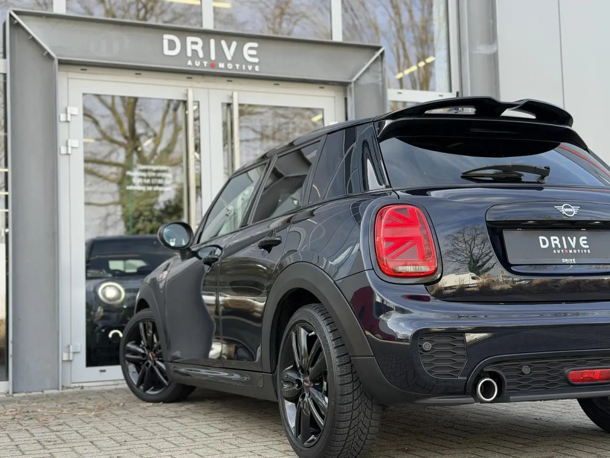 1.5 Cooper Dalston Edition JCW|Pano|H/K|Enigmatic Black