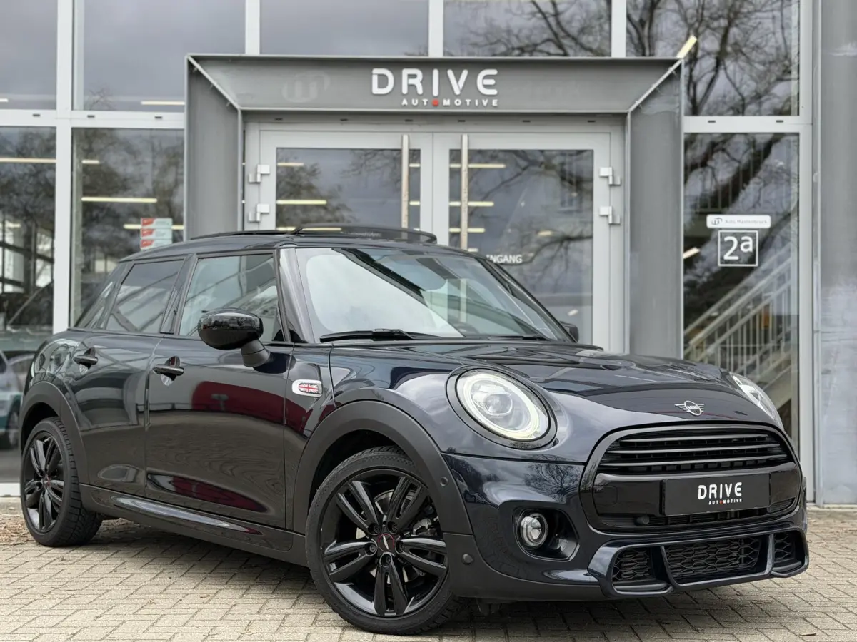 1.5 Cooper Dalston Edition JCW|Pano|H/K|Enigmatic Black