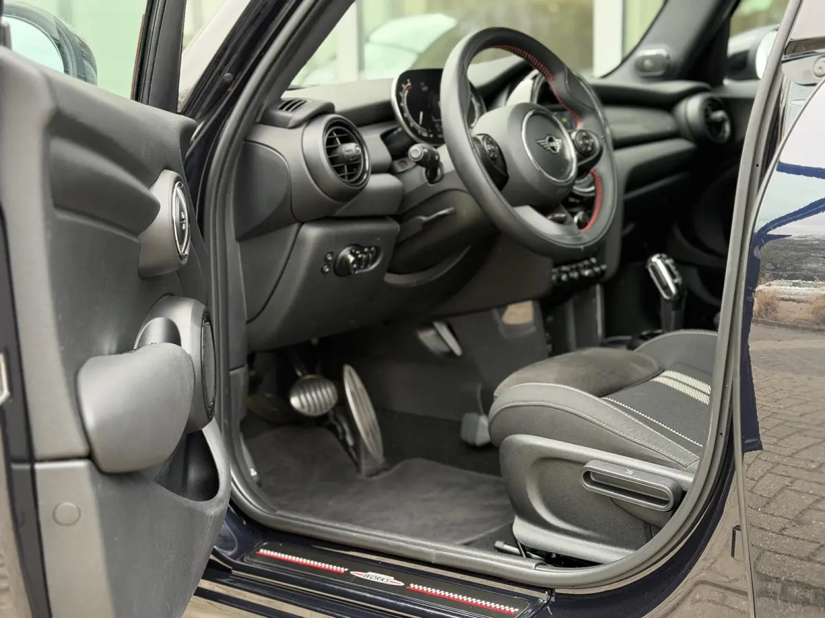 1.5 Cooper Dalston Edition JCW|Pano|H/K|Enigmatic Black