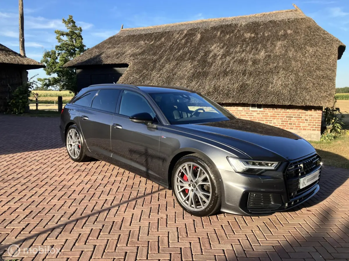 55 TFSI-e Competition Quattro RS Interieur B&O