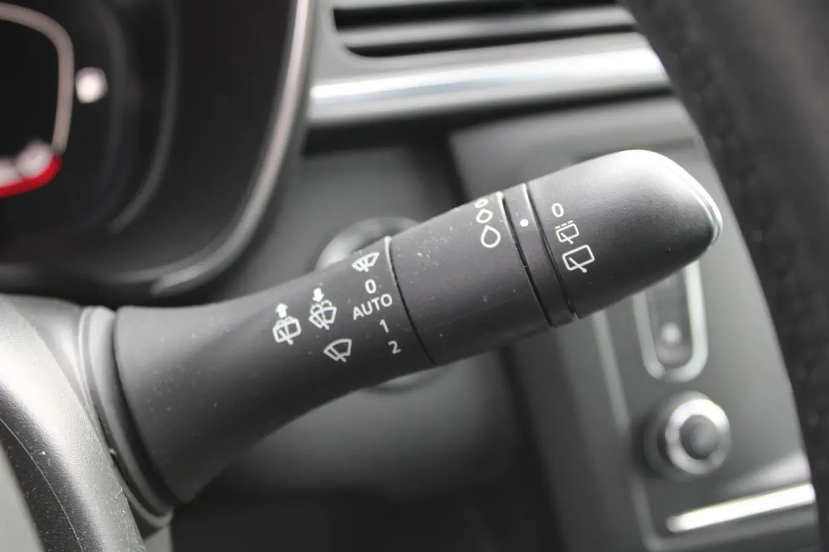 1.2 TCe Intens Pack Tech | Camera | Climate Control | All-season Banden