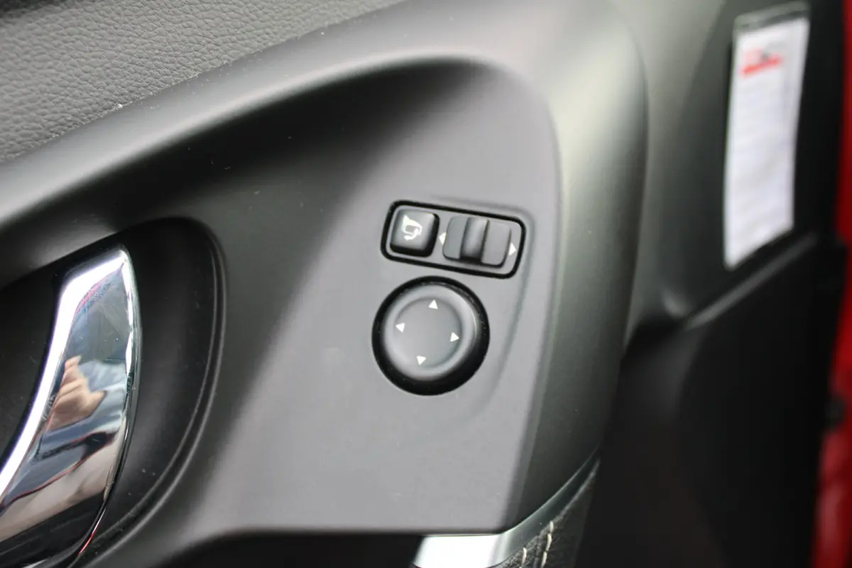 1.2 TCe Intens Pack Tech | Camera | Climate Control | All-season Banden