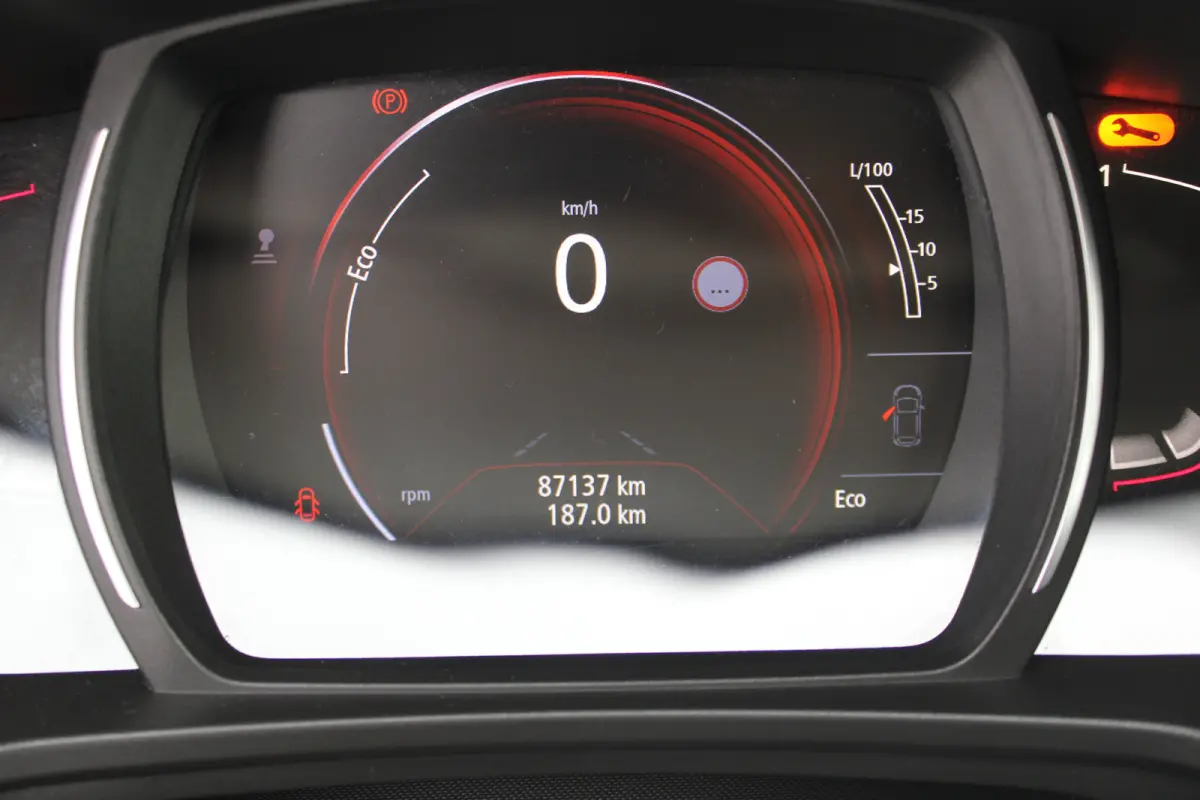 1.2 TCe Intens Pack Tech | Camera | Climate Control | All-season Banden