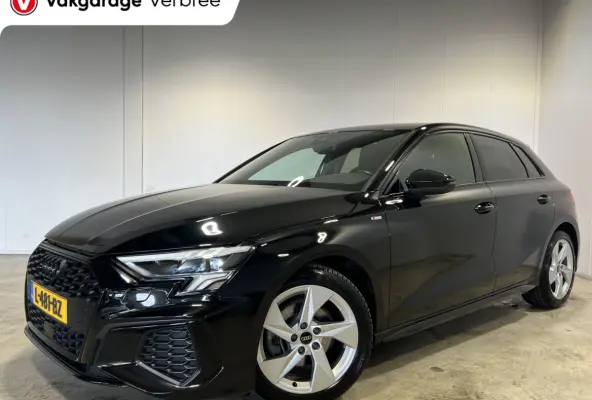 30 TFSI S-line | Navigatie/Android/Apple Carplay | LM Velgen 17" | Cruise Control | Airco | S-Line Exterieur |