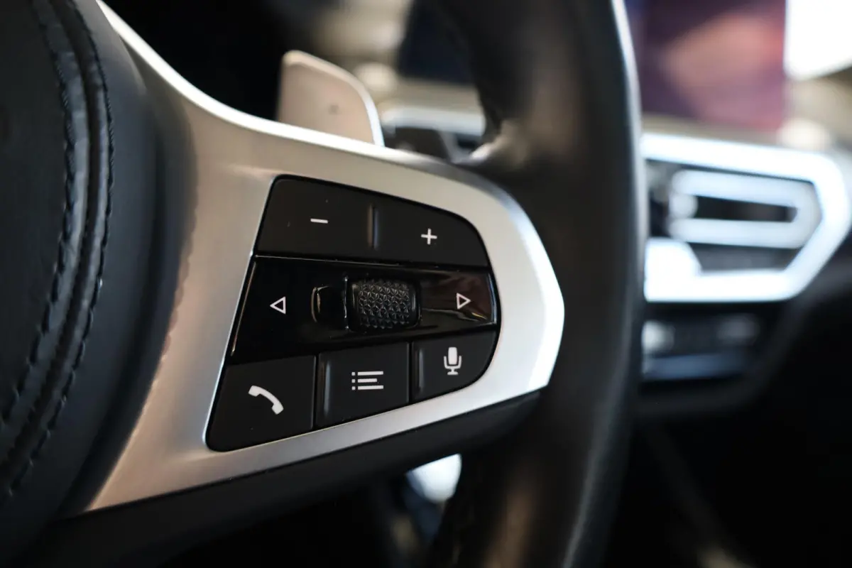 xDrive30e | M Sportpakket | Panorama Dak | SOH 93,3% | Head-Up Display | Active Cruise Control | Harman/Kardon | Trekhaak