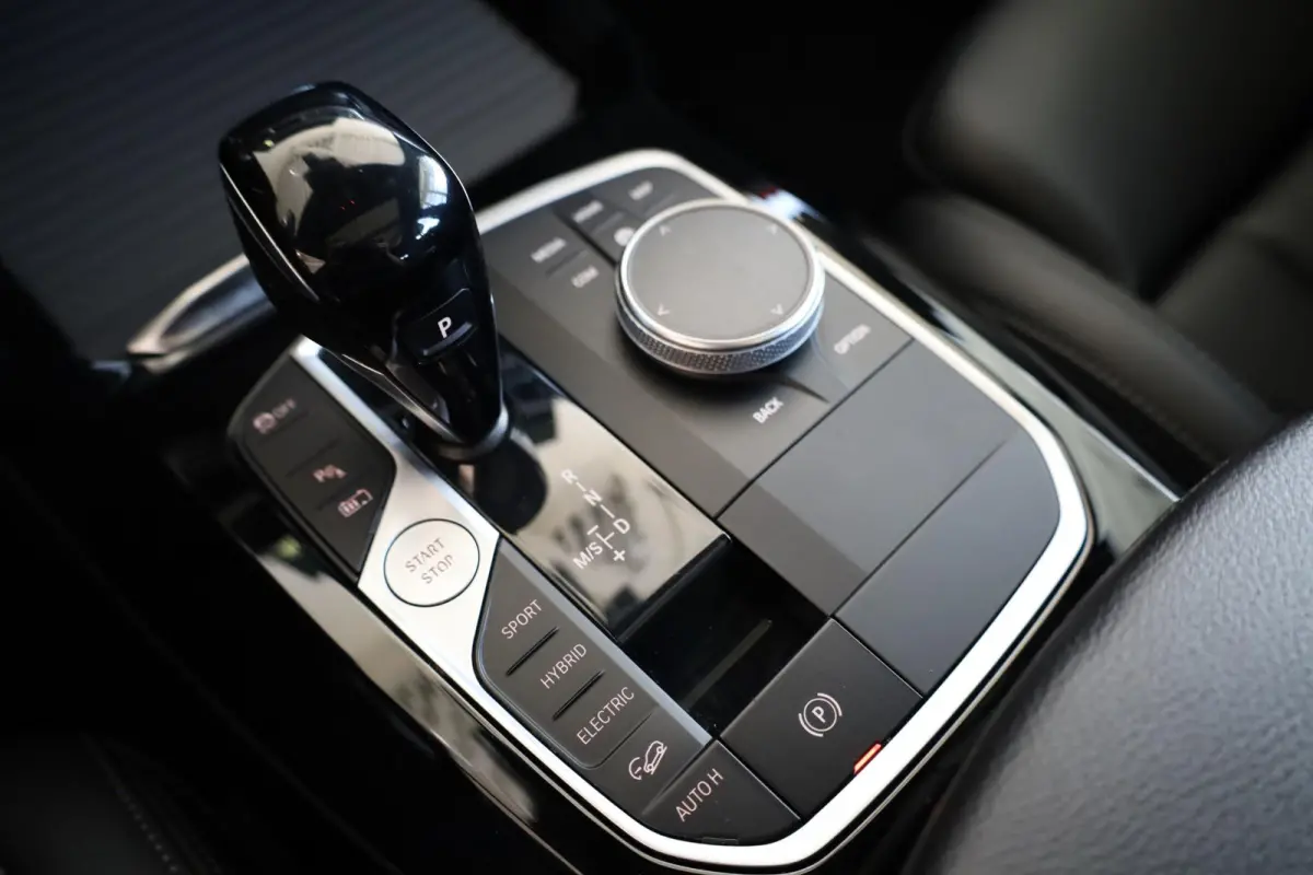 xDrive30e | M Sportpakket | Panorama Dak | SOH 93,3% | Head-Up Display | Active Cruise Control | Harman/Kardon | Trekhaak