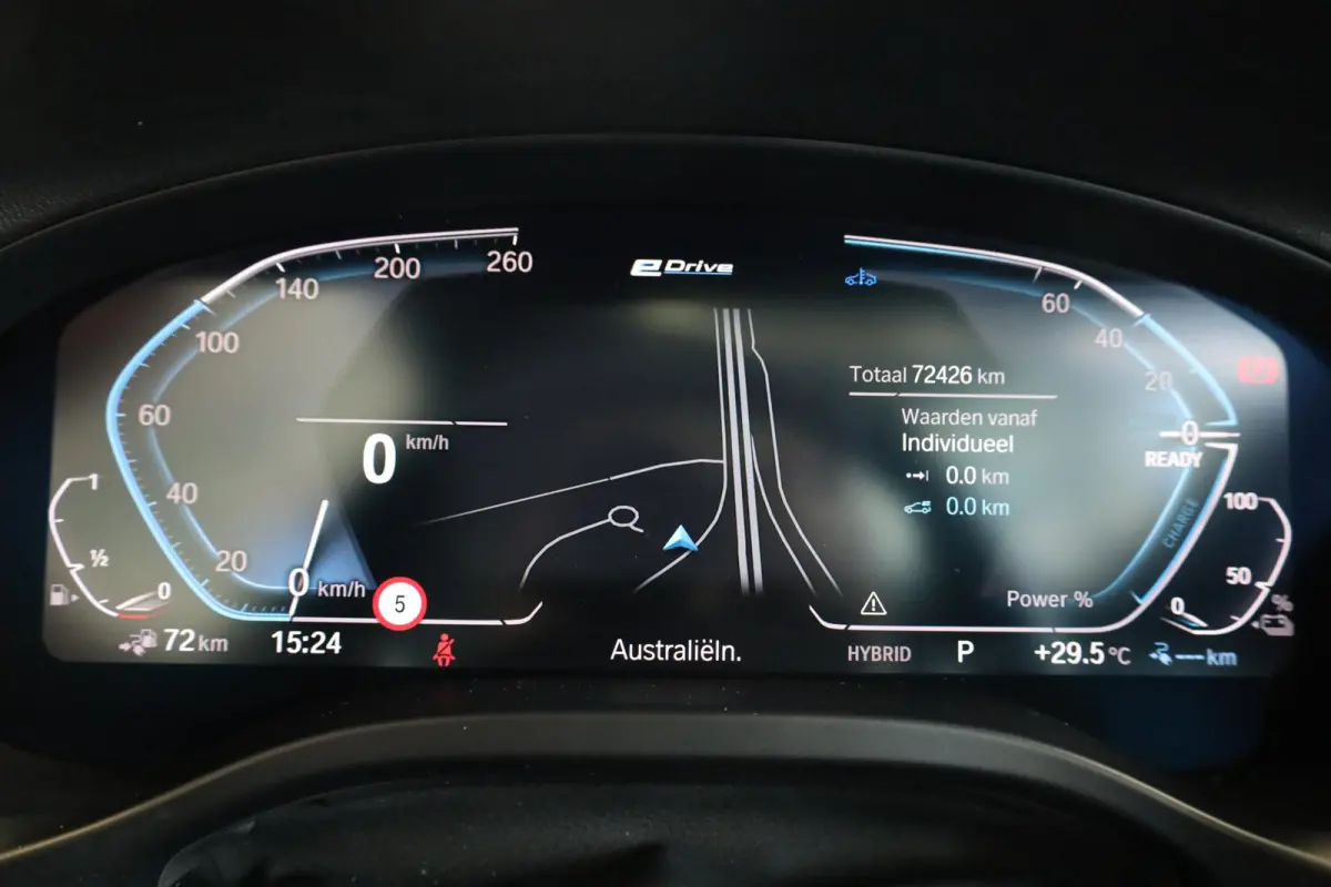 xDrive30e | M Sportpakket | Panorama Dak | SOH 93,3% | Head-Up Display | Active Cruise Control | Harman/Kardon | Trekhaak