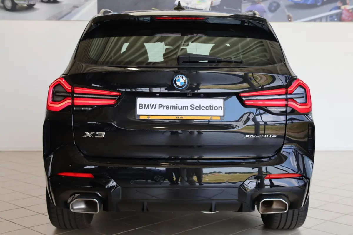 xDrive30e | M Sportpakket | Panorama Dak | SOH 93,3% | Head-Up Display | Active Cruise Control | Harman/Kardon | Trekhaak