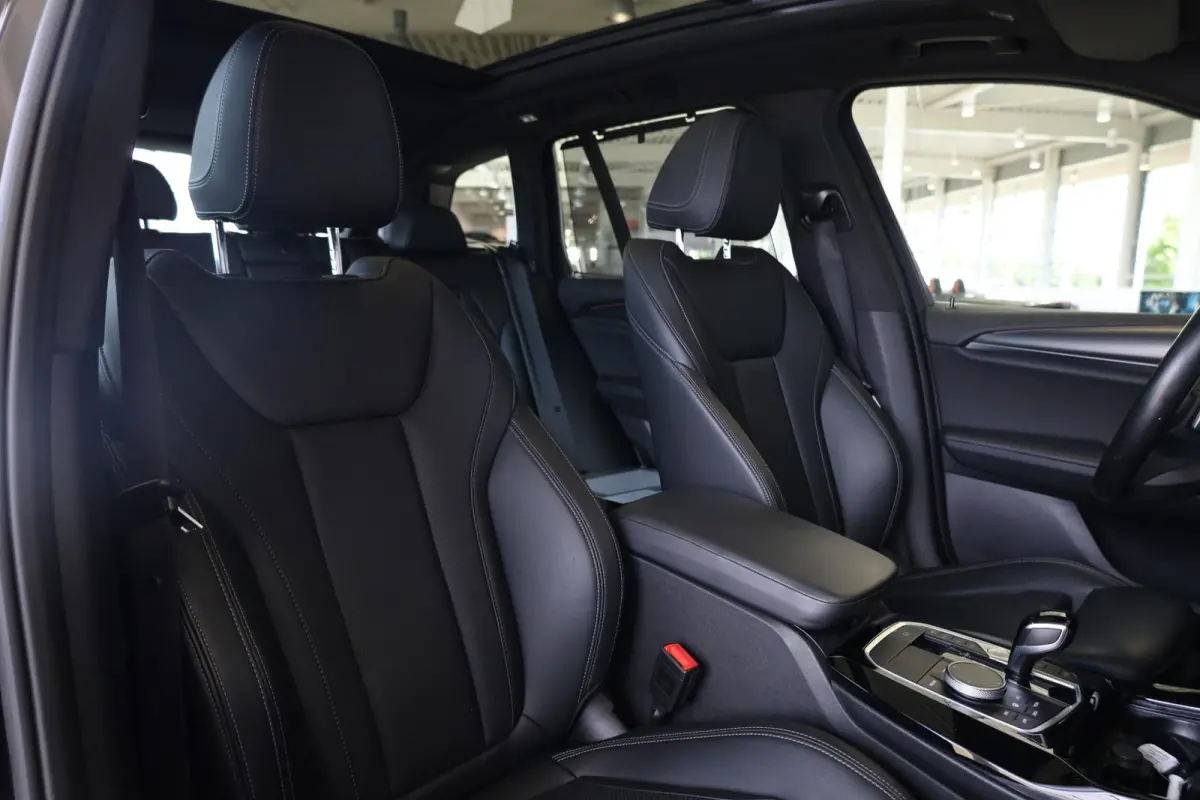 xDrive30e | M Sportpakket | Panorama Dak | SOH 93,3% | Head-Up Display | Active Cruise Control | Harman/Kardon | Trekhaak