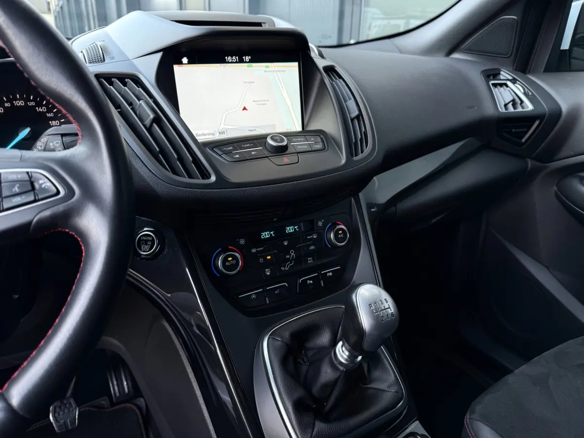 1.5 EcoBoost ST Line