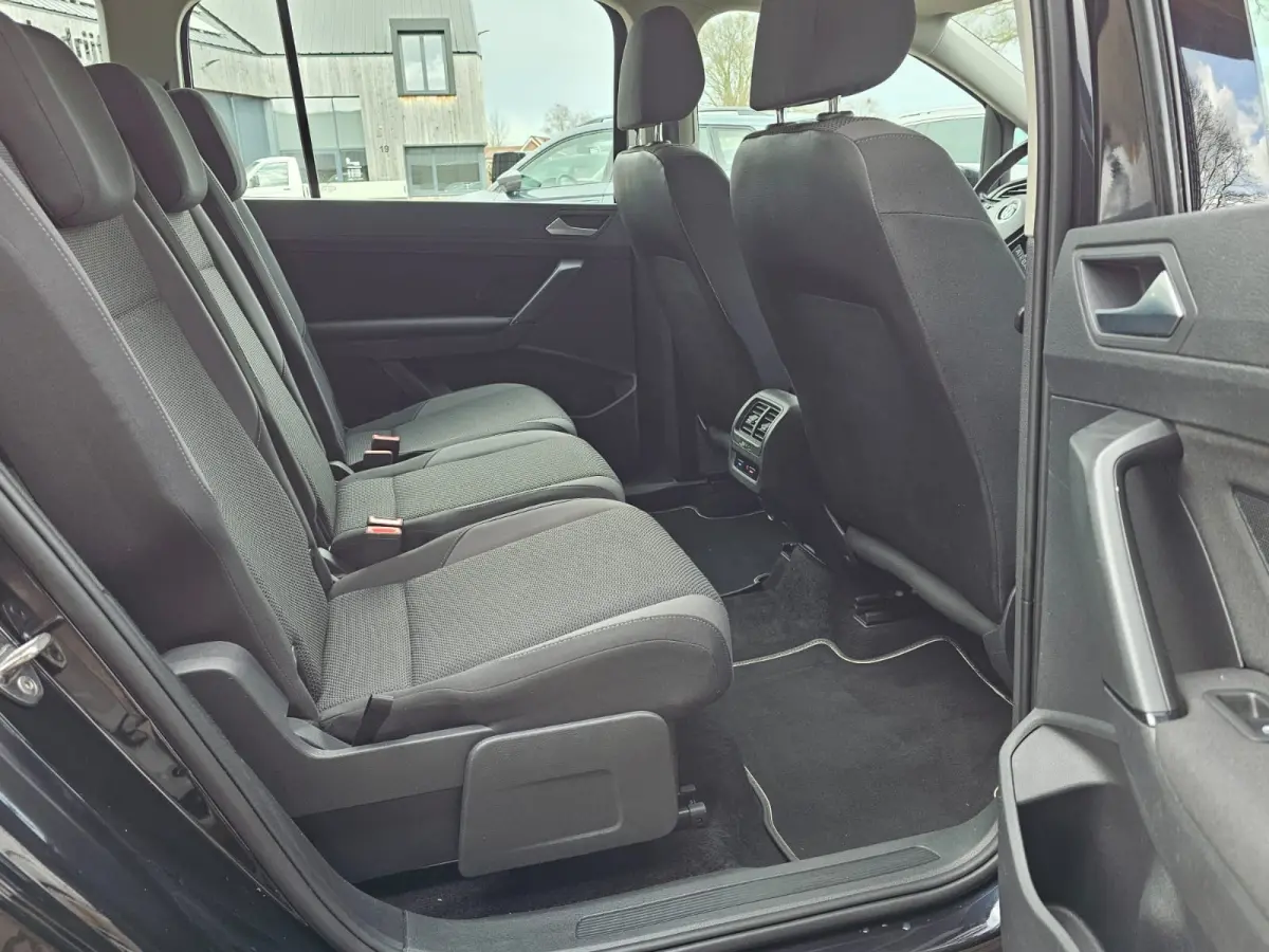 1.2 TSI Comfortline 7-persoons | Climatronic | Trekhaak | LMV | Cruise | App-connect |