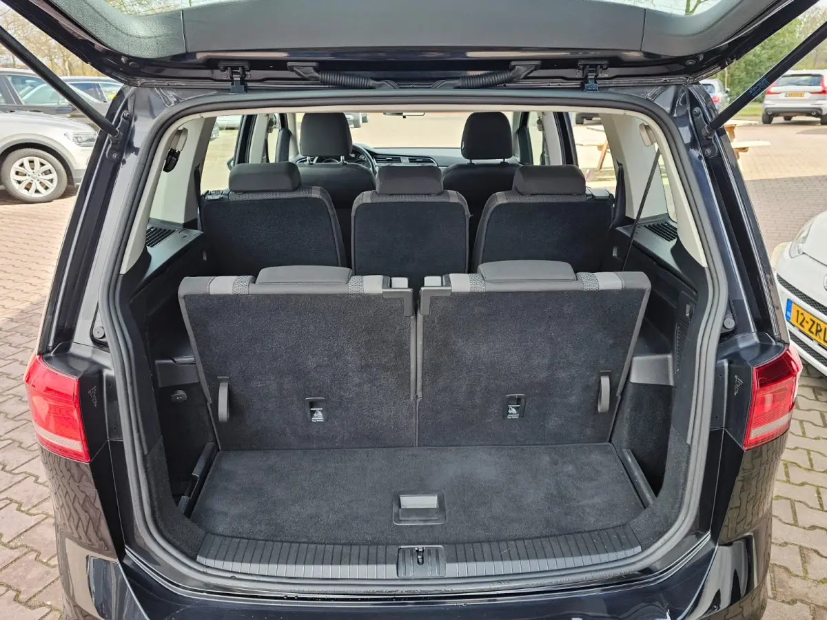 1.2 TSI Comfortline 7-persoons | Climatronic | Trekhaak | LMV | Cruise | App-connect |