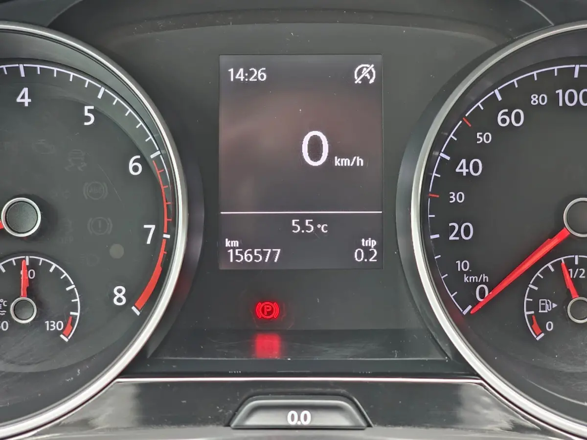 1.2 TSI Comfortline 7-persoons | Climatronic | Trekhaak | LMV | Cruise | App-connect |