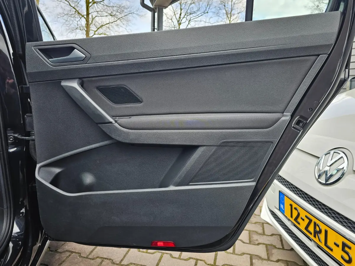1.2 TSI Comfortline 7-persoons | Climatronic | Trekhaak | LMV | Cruise | App-connect |