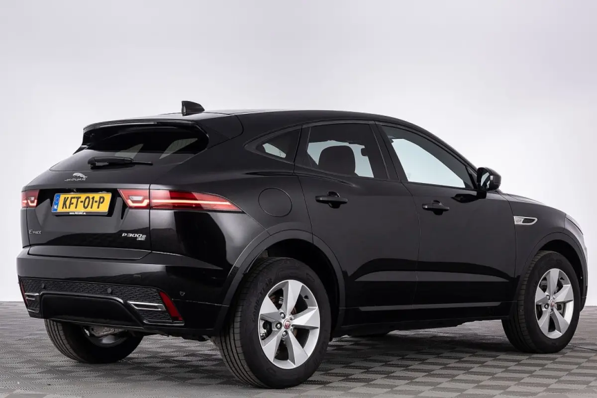 1.5 P300e AWD R-Dynamic S | PANORAMADAK | LEDER | EL. Stoelen