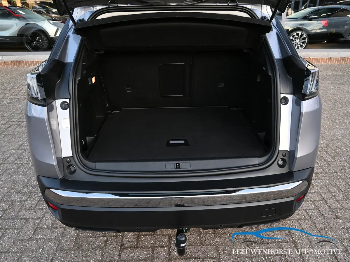 1.2 PureTech Allure Pack Business, AUTOMAAT, Apple Carplay, half leer, 360° camera, digit. dashb. NL-dealerauto