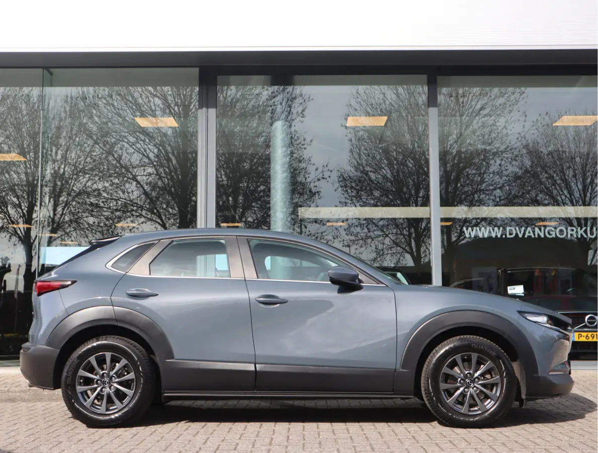 2.0 e-SkyActiv-G M Hybrid Comfort Navi / Trekh / Stoel/stuurverw / Cruise / Camera / Head-up All-season banden / BTW auto /