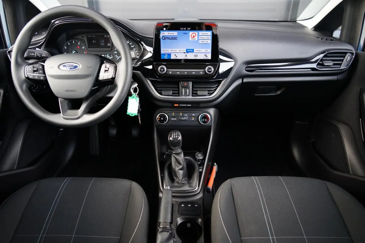 1.1 Trend, NL, CarPlay, cruise, DAB, PDC, navi