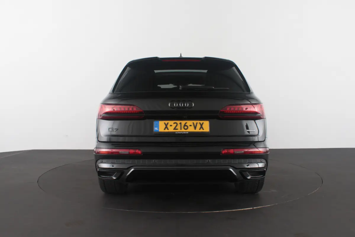 55 TFSI e quattro S line > (Full Option) Nacht/Lazer/Pano./Ventialtie/360/Head up.....