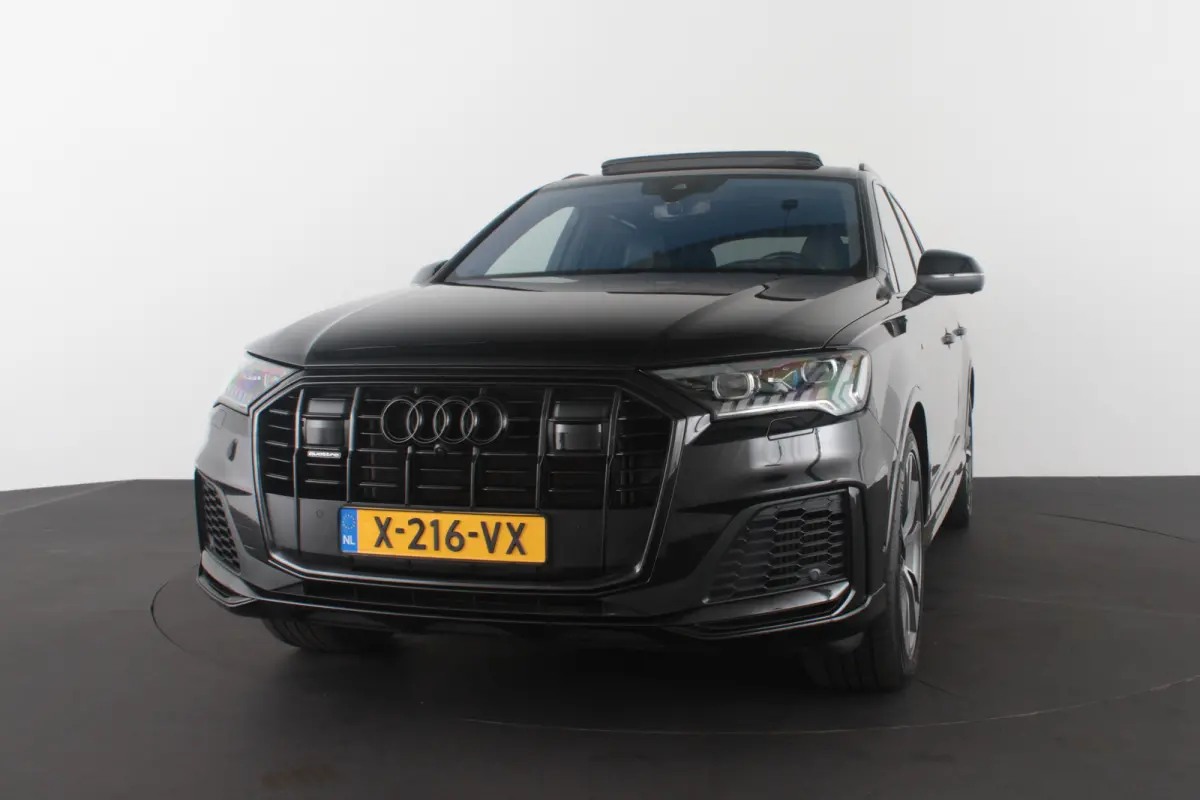 55 TFSI e quattro S line > (Full Option) Nacht/Lazer/Pano./Ventialtie/360/Head up.....