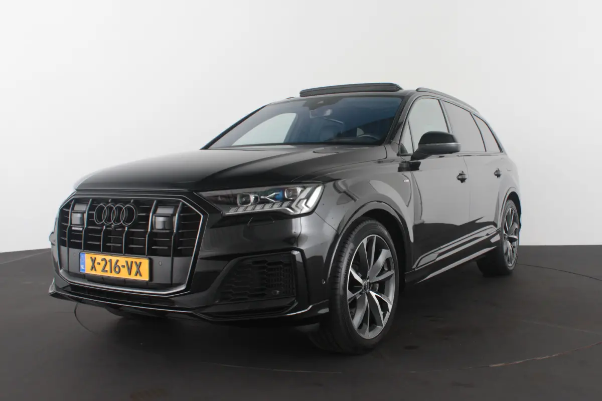 55 TFSI e quattro S line > (Full Option) Nacht/Lazer/Pano./Ventialtie/360/Head up.....