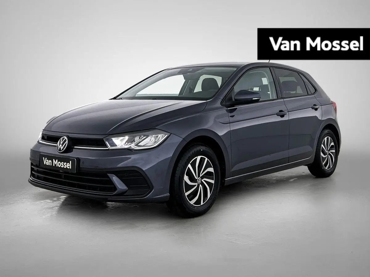 1.0 TSI Life Edition 95pk | Navigatie | Draadloze Apple carplay | Adaptieve Cruise Control | Travel assist | Parkeersensoren voor en achter | Achteruitrij camera | Stoelverwarming voor | Cli