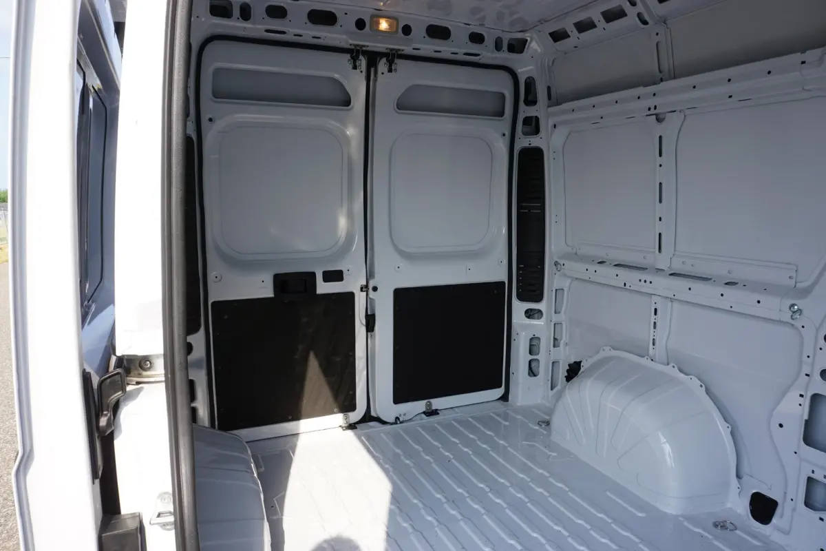 35 2.2 MultiJet L2H2 Nieuwstaat |BPM vrij! |140 pk |3500 KG |Luxe uitvoering |Camera |Cruise |Navi |Groot scherm |2e airbag |Reservewiel |Climate control