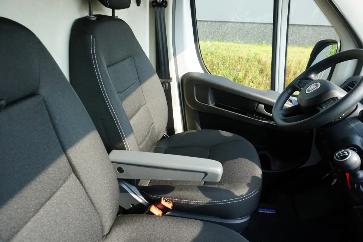 35 2.2 MultiJet L2H2 Nieuwstaat |BPM vrij! |140 pk |3500 KG |Luxe uitvoering |Camera |Cruise |Navi |Groot scherm |2e airbag |Reservewiel |Climate control