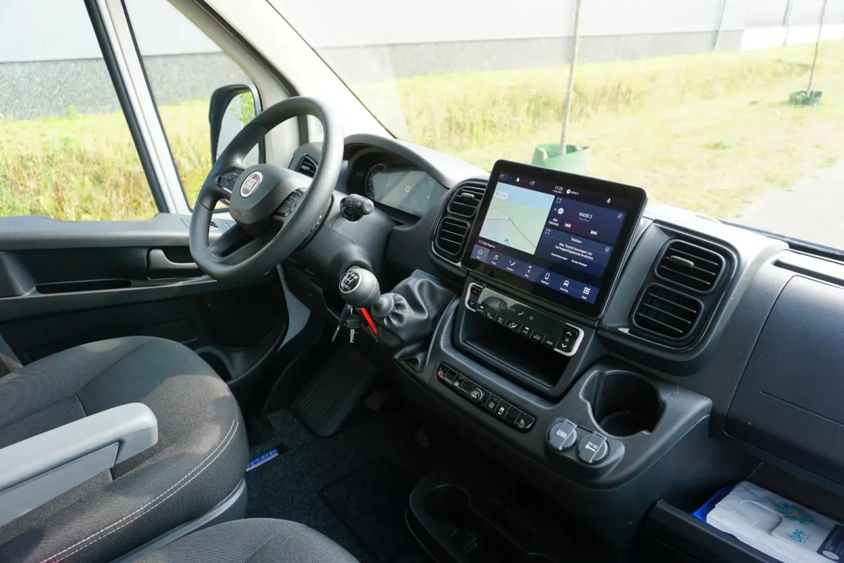 35 2.2 MultiJet L2H2 Nieuwstaat |BPM vrij! |140 pk |3500 KG |Luxe uitvoering |Camera |Cruise |Navi |Groot scherm |2e airbag |Reservewiel |Climate control