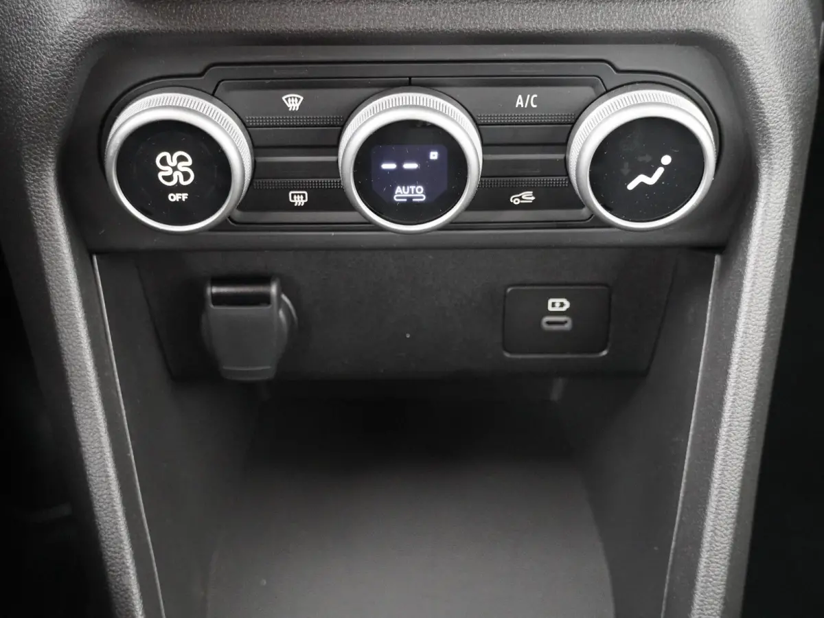 TCe 90 journey | Climate Control | Parkeercamera |