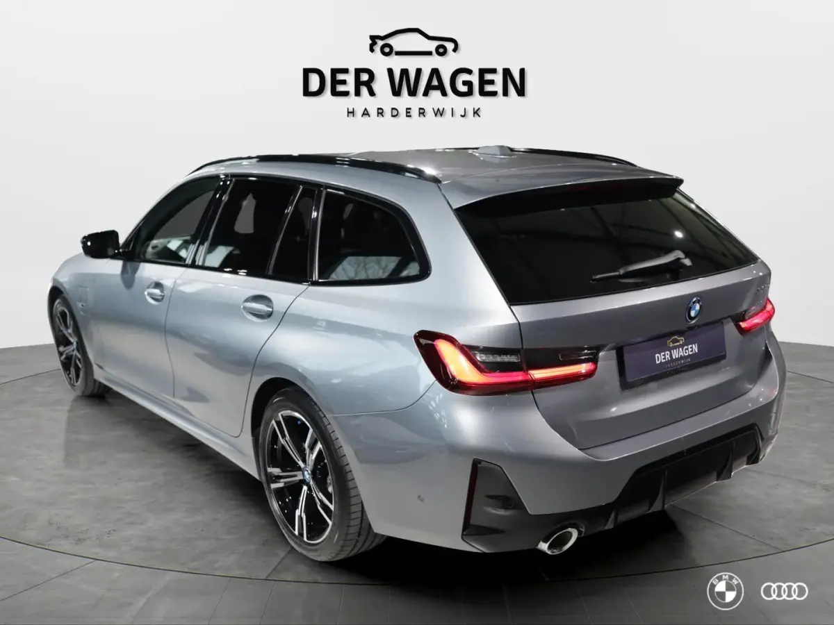 330E M SPORT / HEADUP / KEYLESS / HIFI / 18"