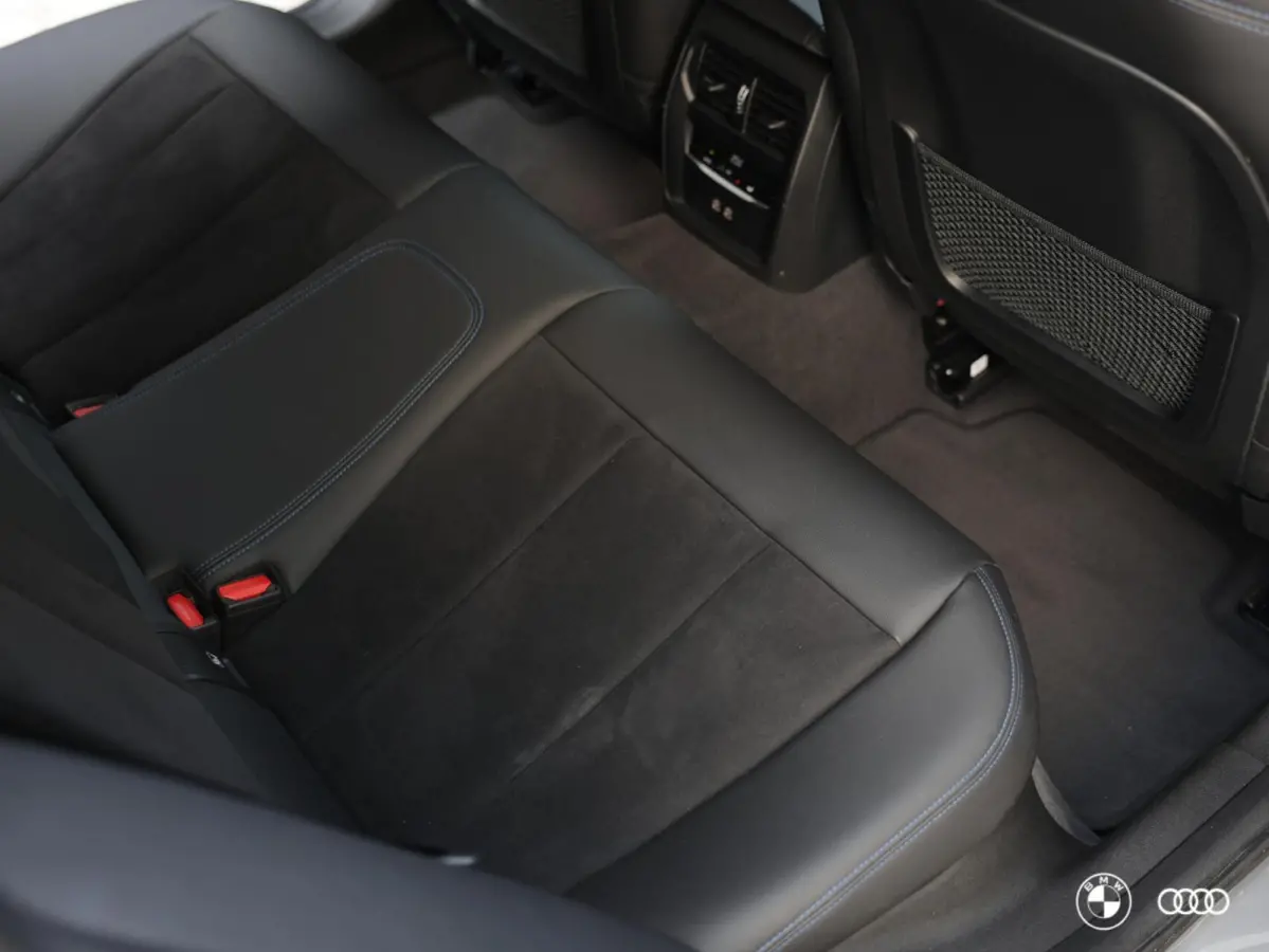 330E M SPORT / HEADUP / KEYLESS / HIFI / 18"