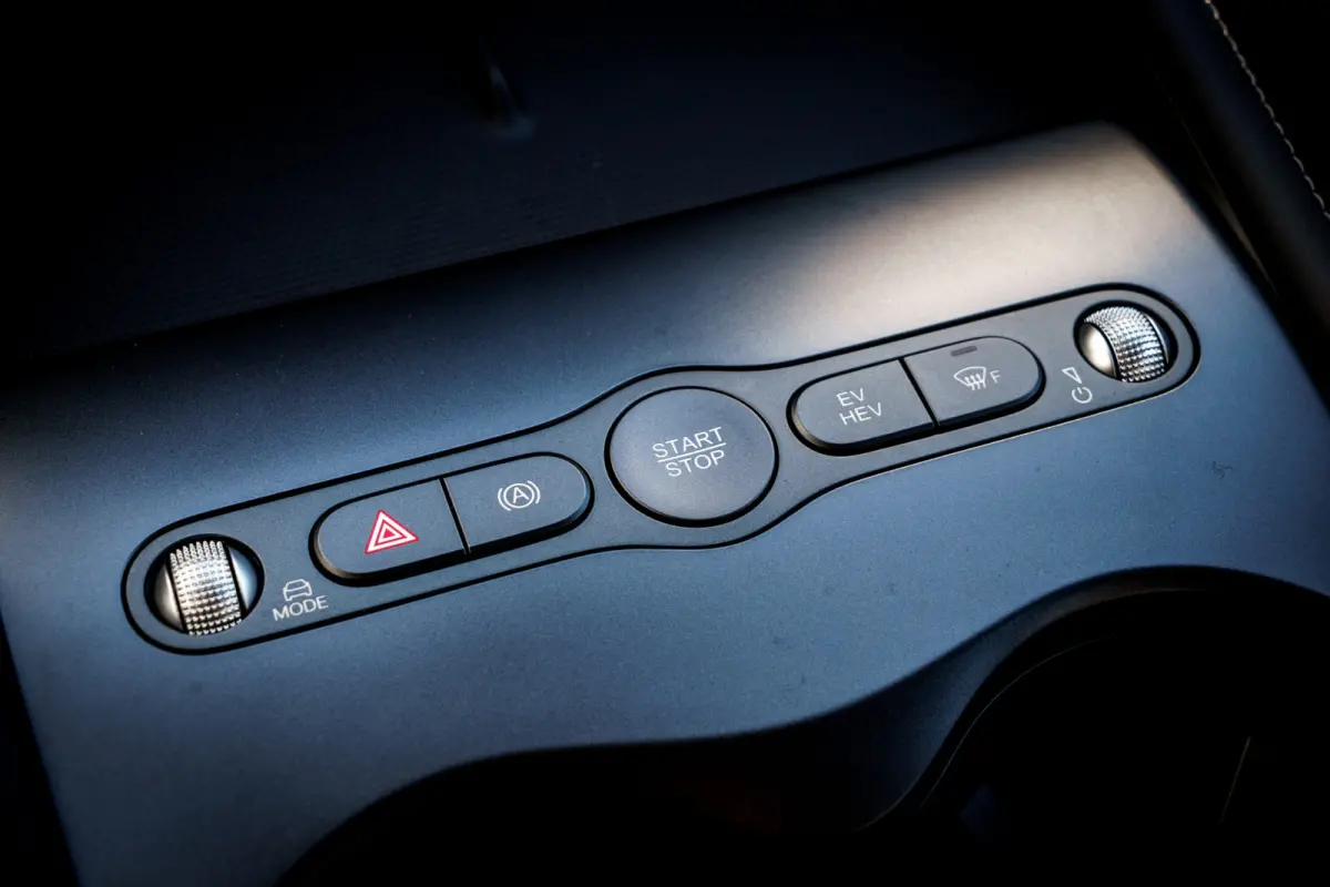 1.5 DM-i 183 Pk PHEV Boost | 1.350 WLTP | Adapt. Cruise | Keyless | Vegan Leder | Camera |  LED verlichting