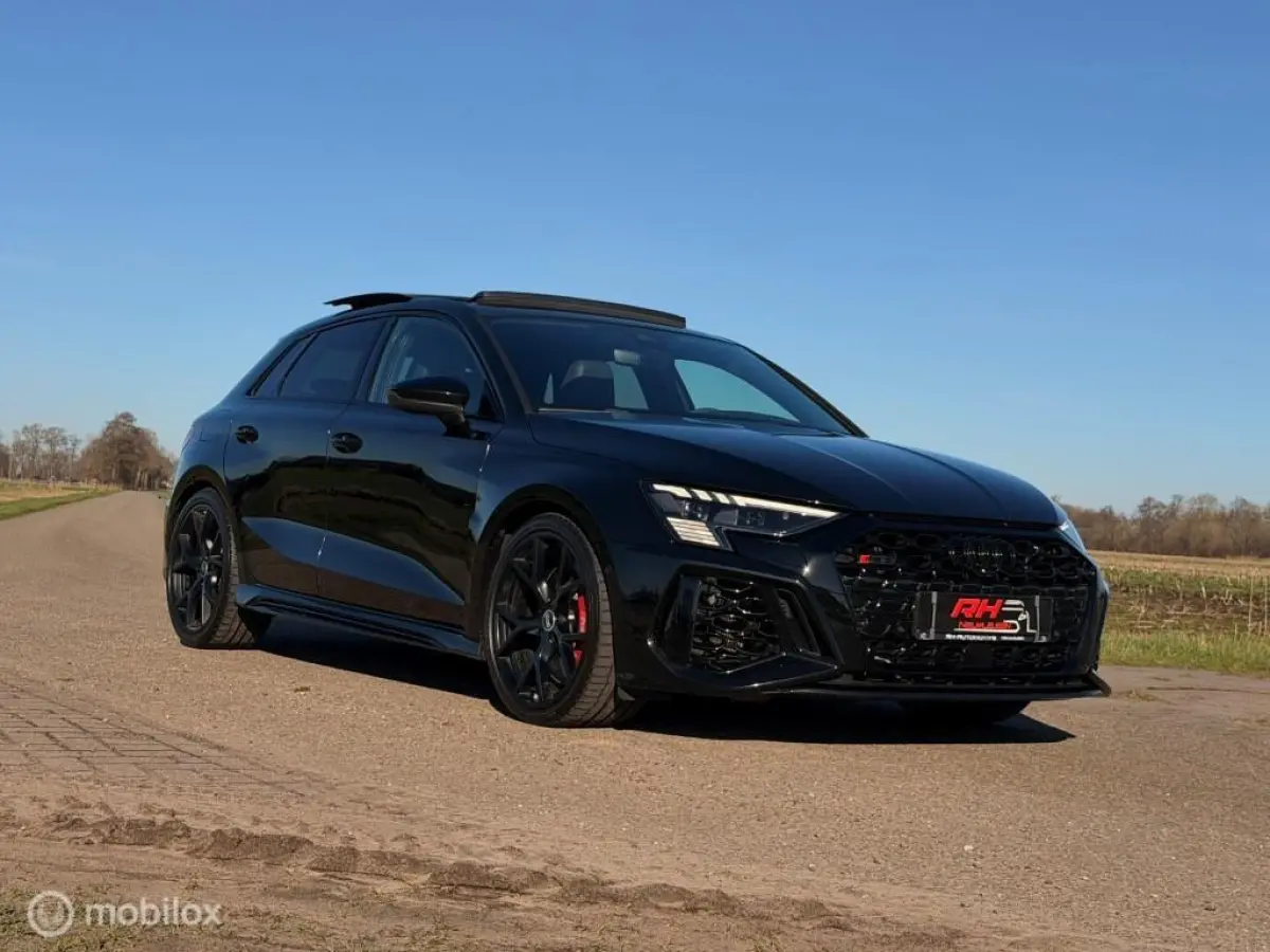 RS 3 2.5 TFSI RS3 Full option ! PANO/KEYLESS/HEAD-UP/