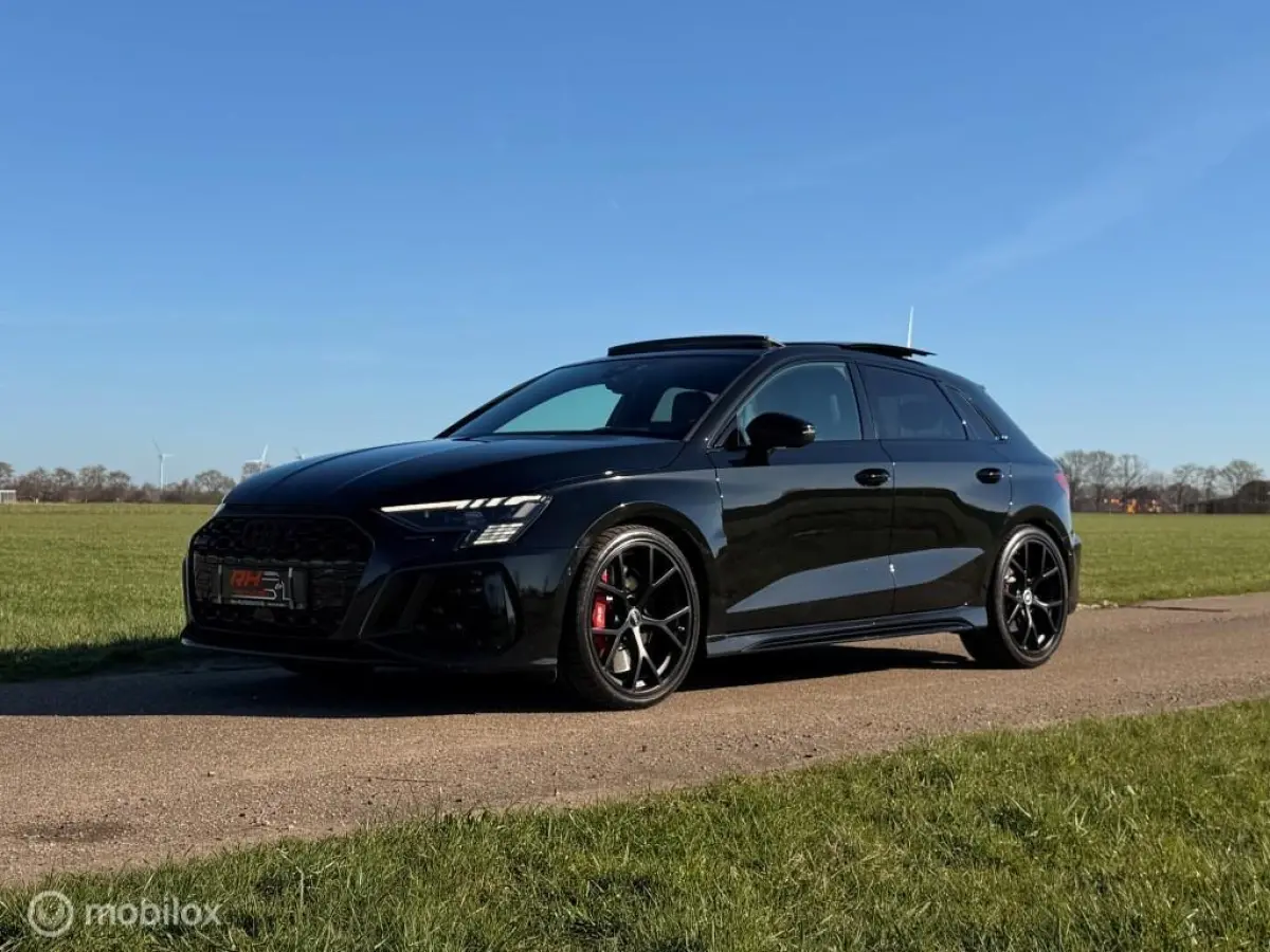 RS 3 2.5 TFSI RS3 Full option ! PANO/KEYLESS/HEAD-UP/