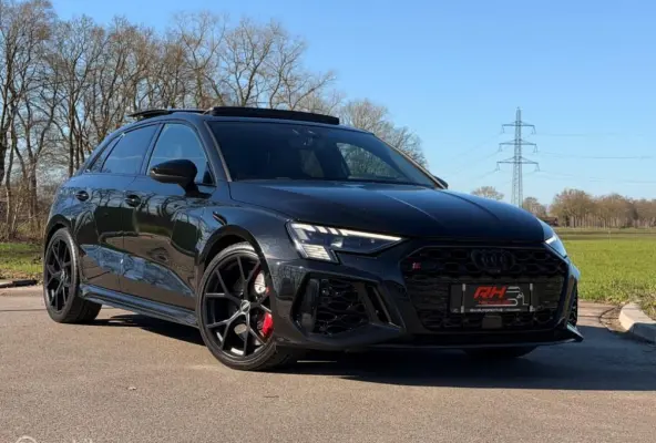 RS 3 2.5 TFSI RS3 Full option ! PANO/KEYLESS/HEAD-UP/