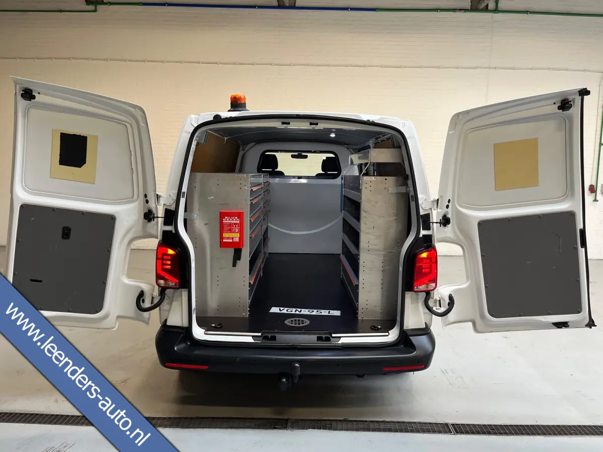 4Motion 4x4 L2H1 DSG Automaat Servicewagen 2.0 TDI 150PK euro6, Inrichting, V230, Trekhaak, RIJKLAARPRIJS!